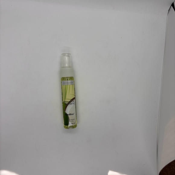 Bath & body works coconut lime verbena handibac 56 ml - Picture 4 of 4
